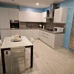 The Rainbow House Apartament San Remo