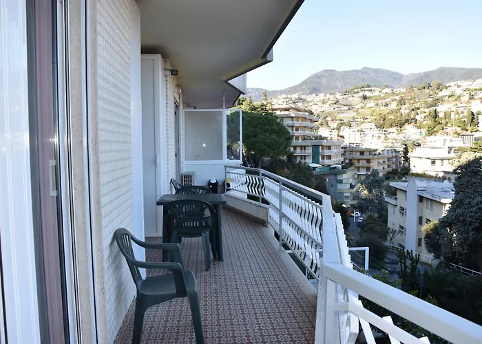 The Rainbow House Daire